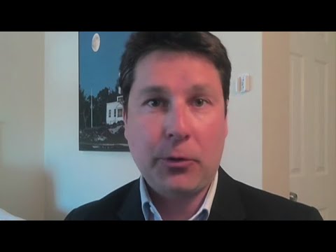 UFO whistleblowers have long felt threatened: Journalist | Elizabeth Vargas Reports