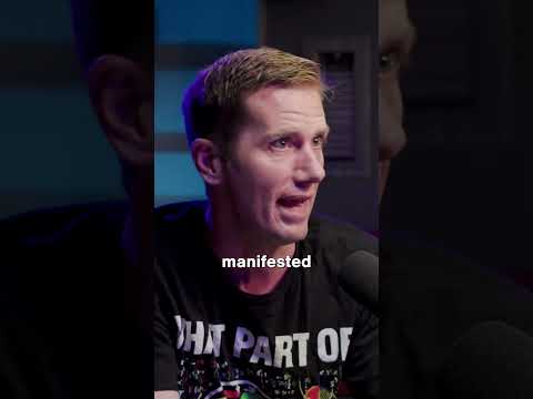 “I Saw A Triangle UFO Above A NASA Hangar!” -Whistleblower Dylan Borland