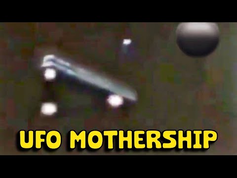 Orb UFO Enters UAP MOTHERSHIP!