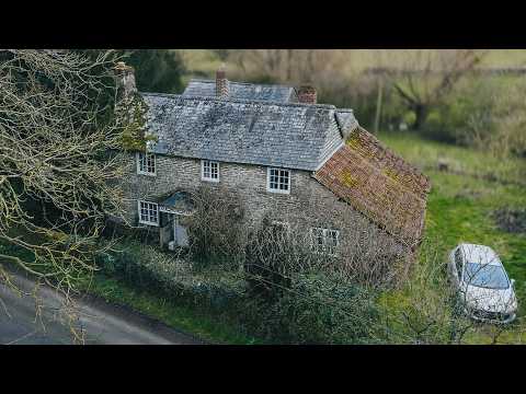 EXTREMELY HAUNTED | TERRIFYING NIGHT IN ABANDONED FARMHOUSE